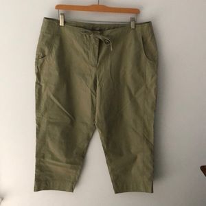 J. Jill Stretch Capris size 14P